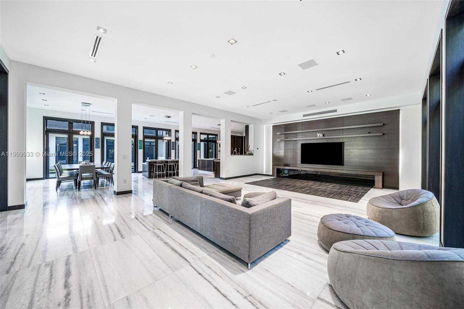 Small Image of 8961 SOUTH WEST 62ND CT, Pinecrest Number 17