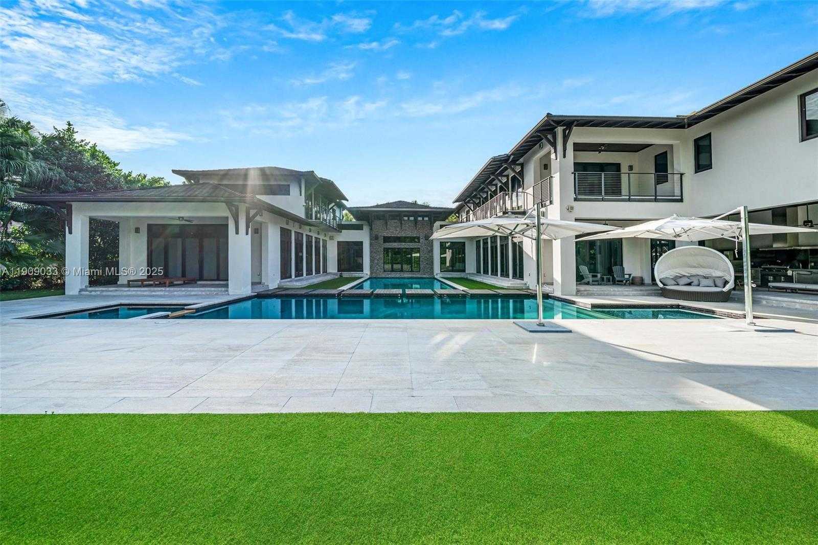 Small Image of 8961 SOUTH WEST 62ND CT, Pinecrest Number 20