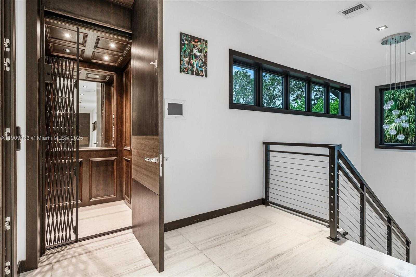 Small Image of 8961 SOUTH WEST 62ND CT, Pinecrest Number 47