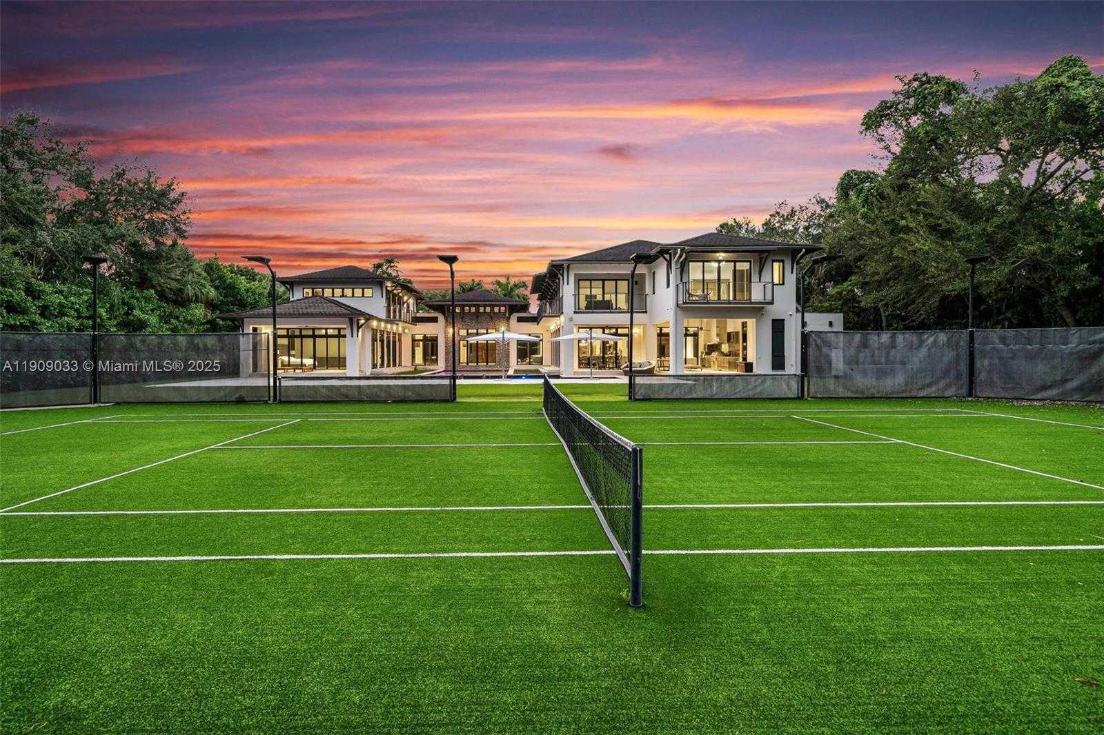 Small Image of 8961 SOUTH WEST 62ND CT, Pinecrest Number 55