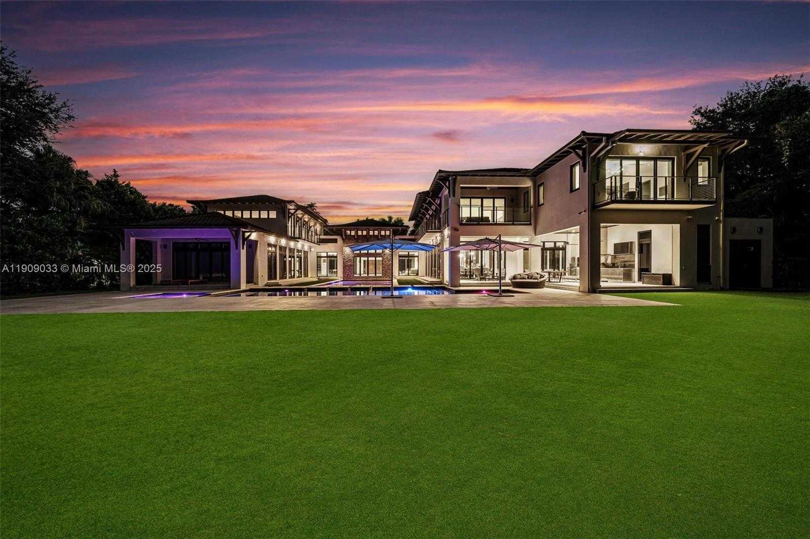 Small Image of 8961 SOUTH WEST 62ND CT, Pinecrest Number 58