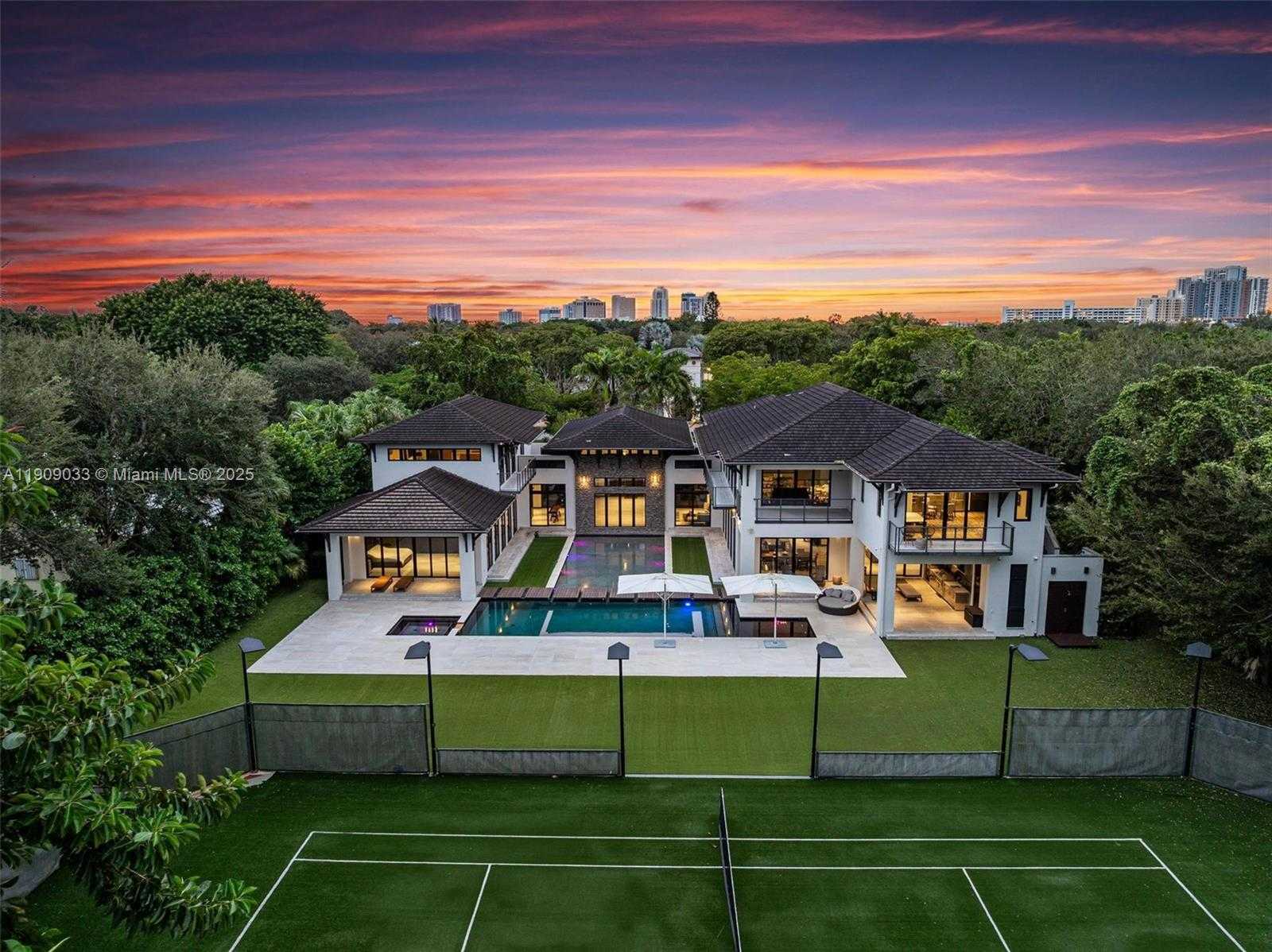 Small Image of 8961 SOUTH WEST 62ND CT, Pinecrest Number 68