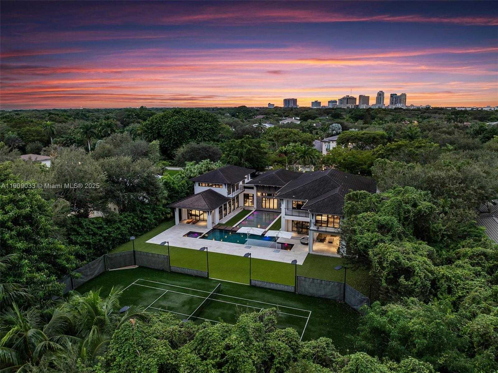 Small Image of 8961 SOUTH WEST 62ND CT, Pinecrest Number 69