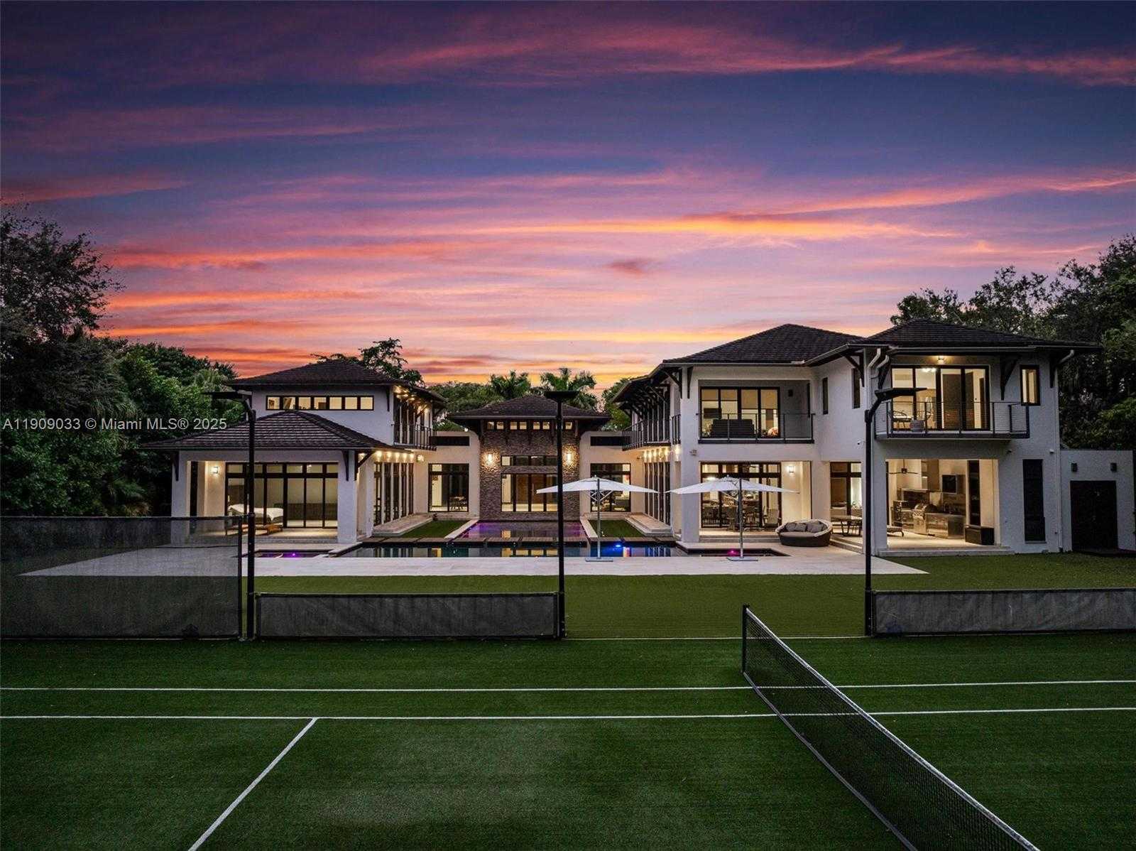 Small Image of 8961 SOUTH WEST 62ND CT, Pinecrest Number 72