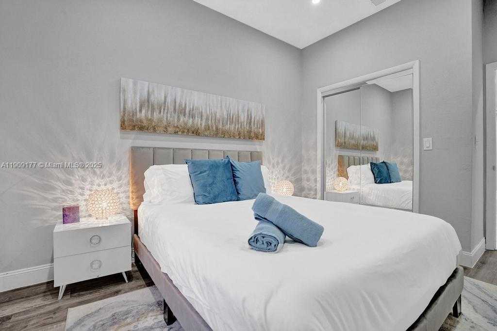 Small Image of 1109 SOUTH EAST 12TH ST, Deerfield Beach Number 33