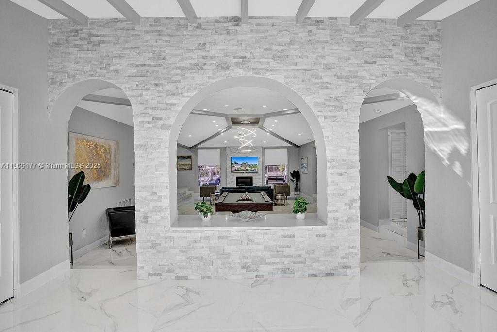 Small Image of 1109 SOUTH EAST 12TH ST, Deerfield Beach Number 43