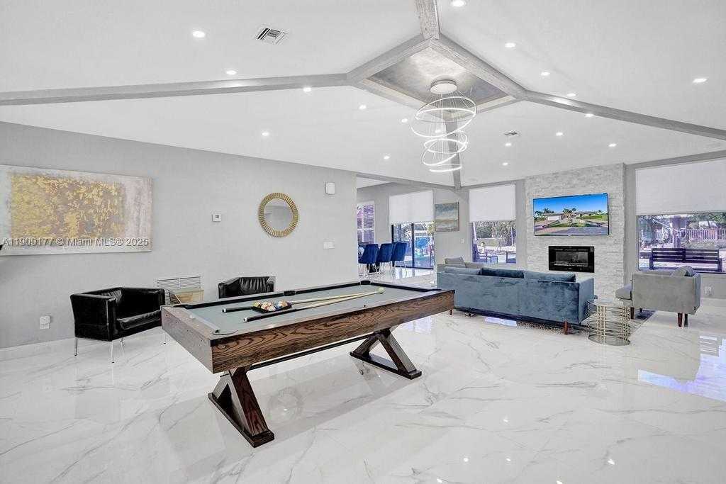 Small Image of 1109 SOUTH EAST 12TH ST, Deerfield Beach Number 45