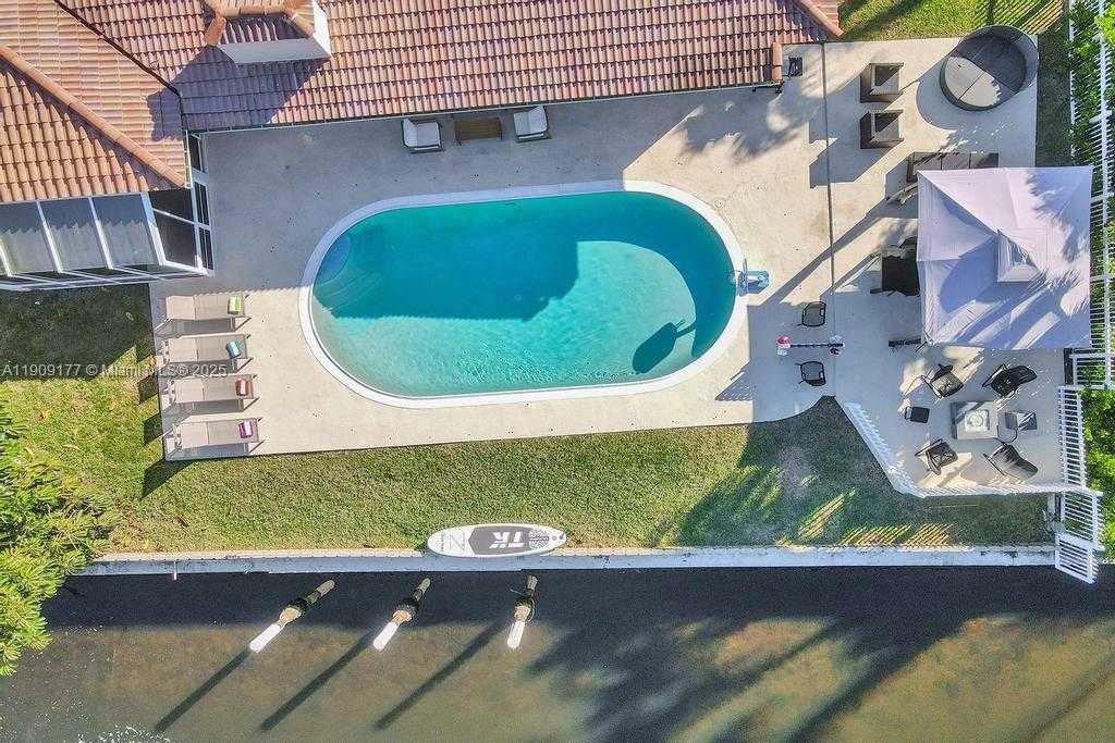 Small Image of 1109 SOUTH EAST 12TH ST, Deerfield Beach Number 5