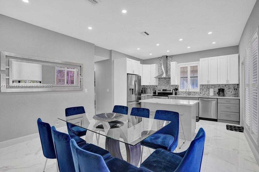 Small Image of 1109 SOUTH EAST 12TH ST, Deerfield Beach Number 55