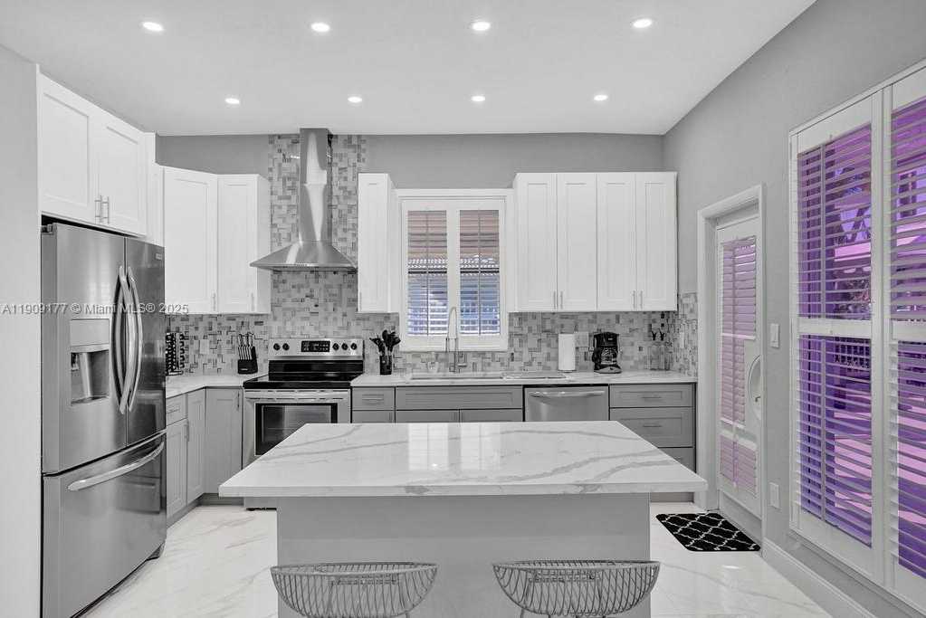 Small Image of 1109 SOUTH EAST 12TH ST, Deerfield Beach Number 63