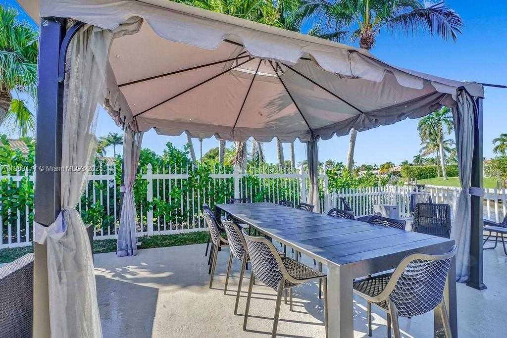 Small Image of 1109 SOUTH EAST 12TH ST, Deerfield Beach Number 74