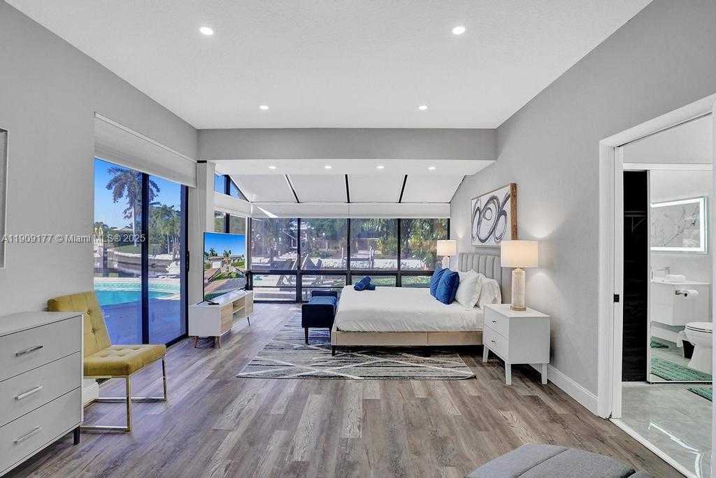 Small Image of 1109 SOUTH EAST 12TH ST, Deerfield Beach Number 89