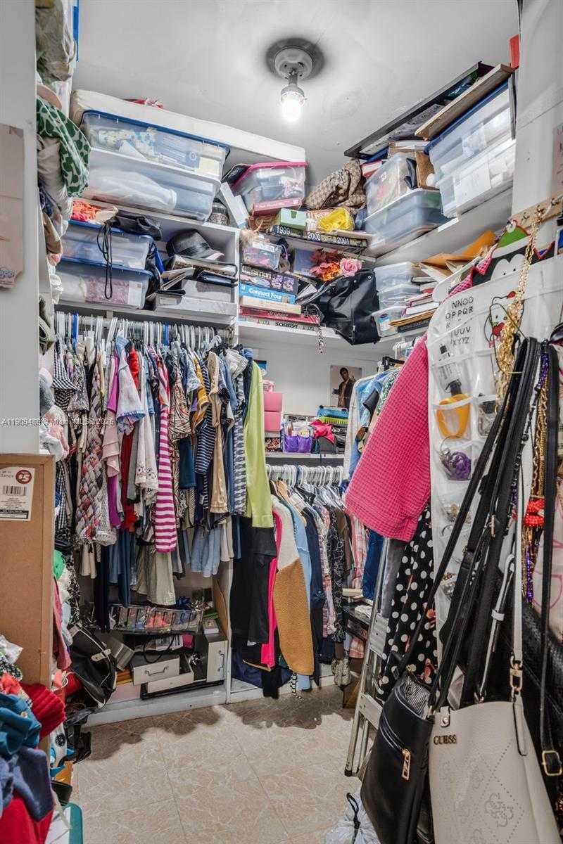 Small Image of 5834 SOUTH WEST 4TH ST, Miami Number 15