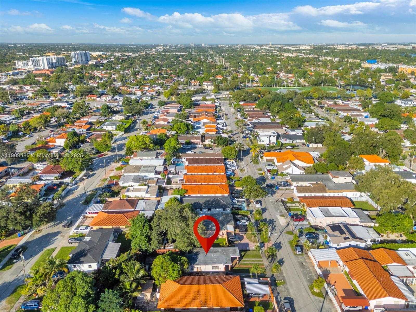 Small Image of 5834 SOUTH WEST 4TH ST, Miami Number 30