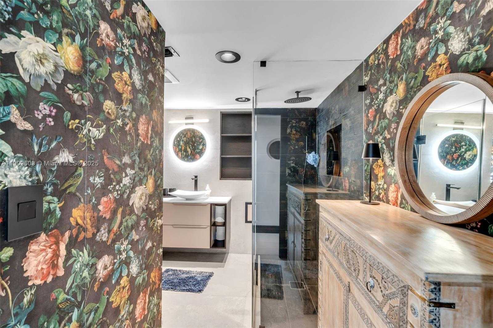 Small Image of 9015 NORTH EAST 10TH AVE, Miami Number 22