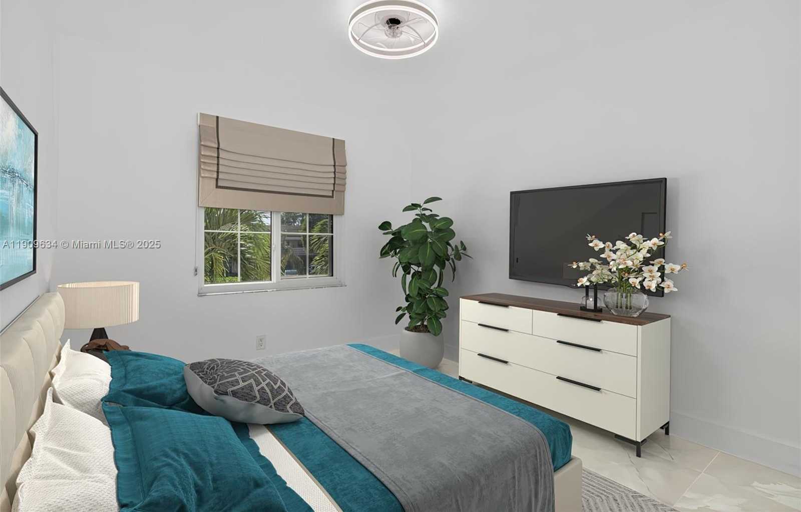 Small Image of 4456 CRYSTAL LAKE DR, Deerfield Beach Number 12