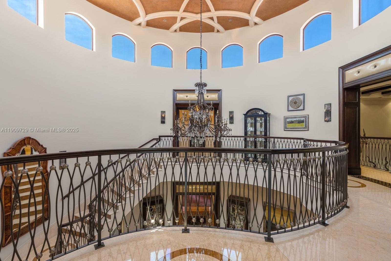 Small Image of 210 PALM AVENUE, Miami Beach Number 21