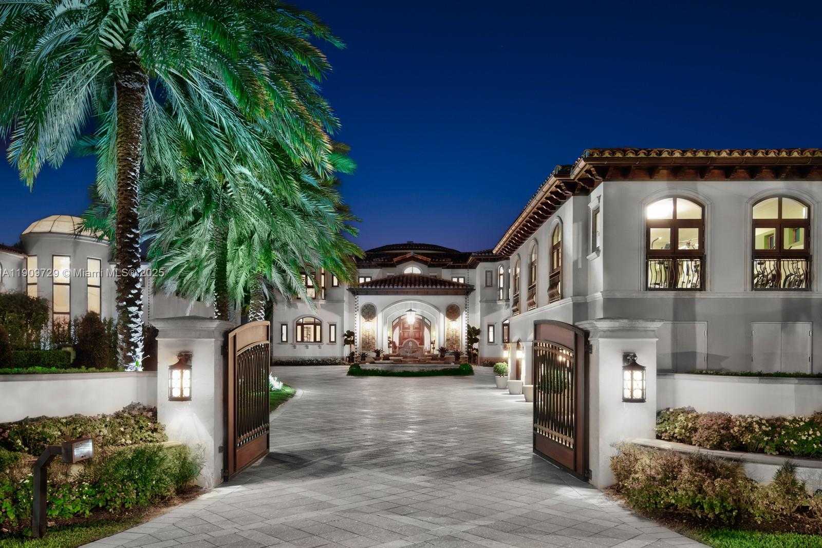 Small Image of 210 PALM AVENUE, Miami Beach Number 34