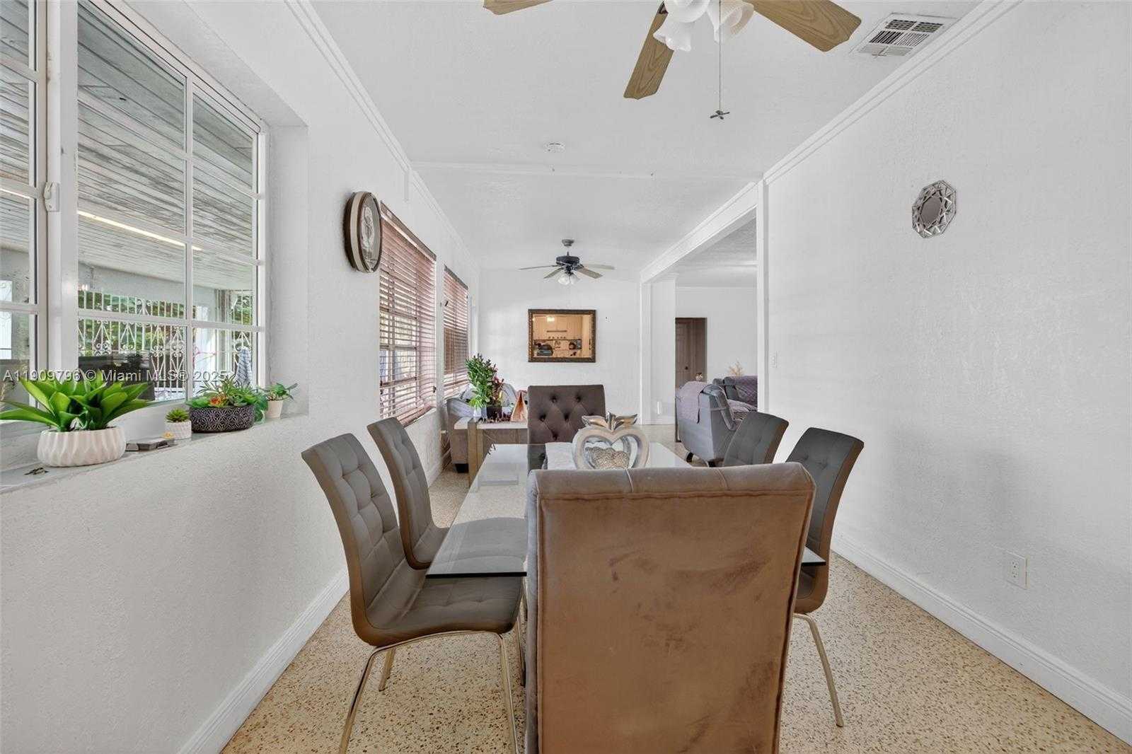 Small Image of 23825 SOUTH WEST 142ND AVE, Homestead Number 10