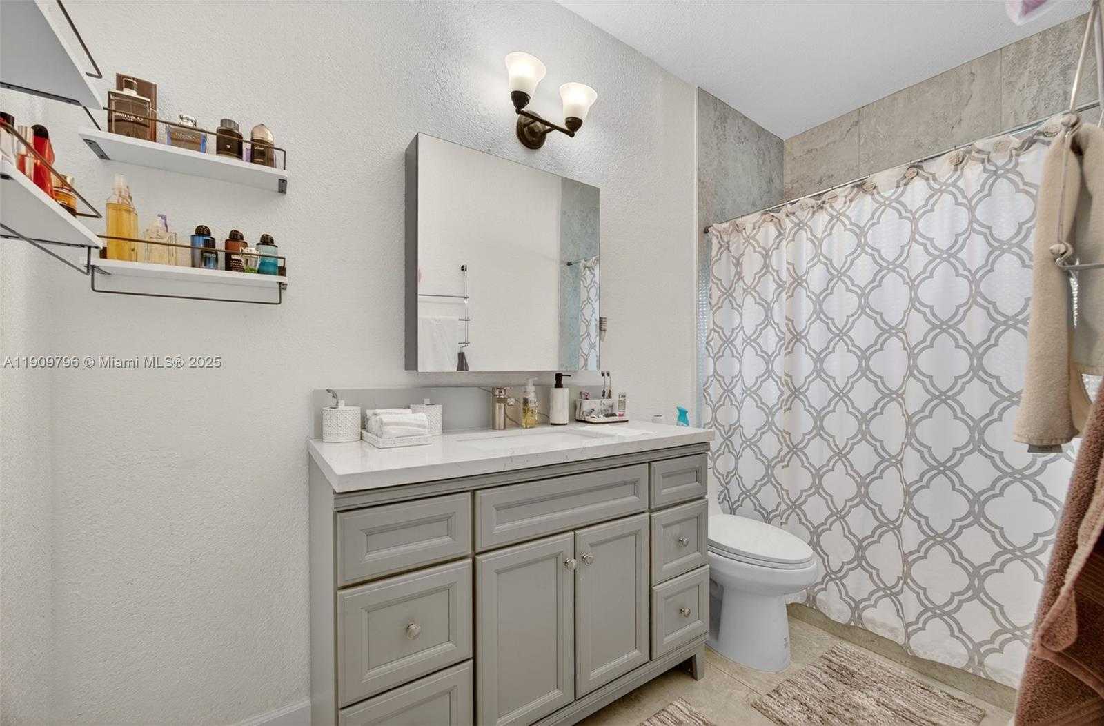 Small Image of 23825 SOUTH WEST 142ND AVE, Homestead Number 35