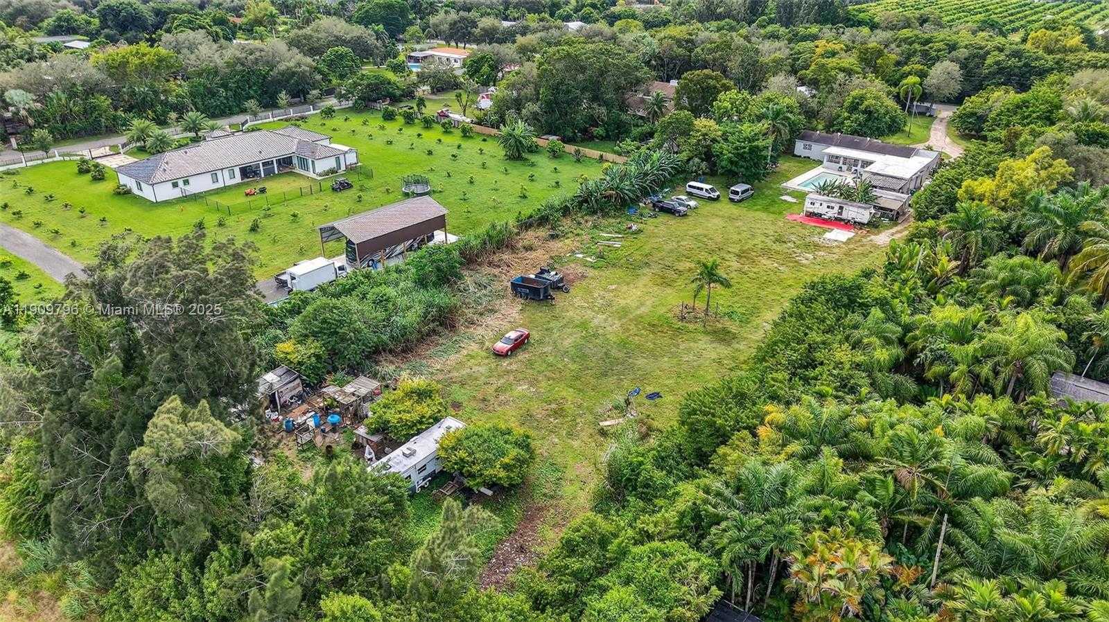 Small Image of 23825 SOUTH WEST 142ND AVE, Homestead Number 54