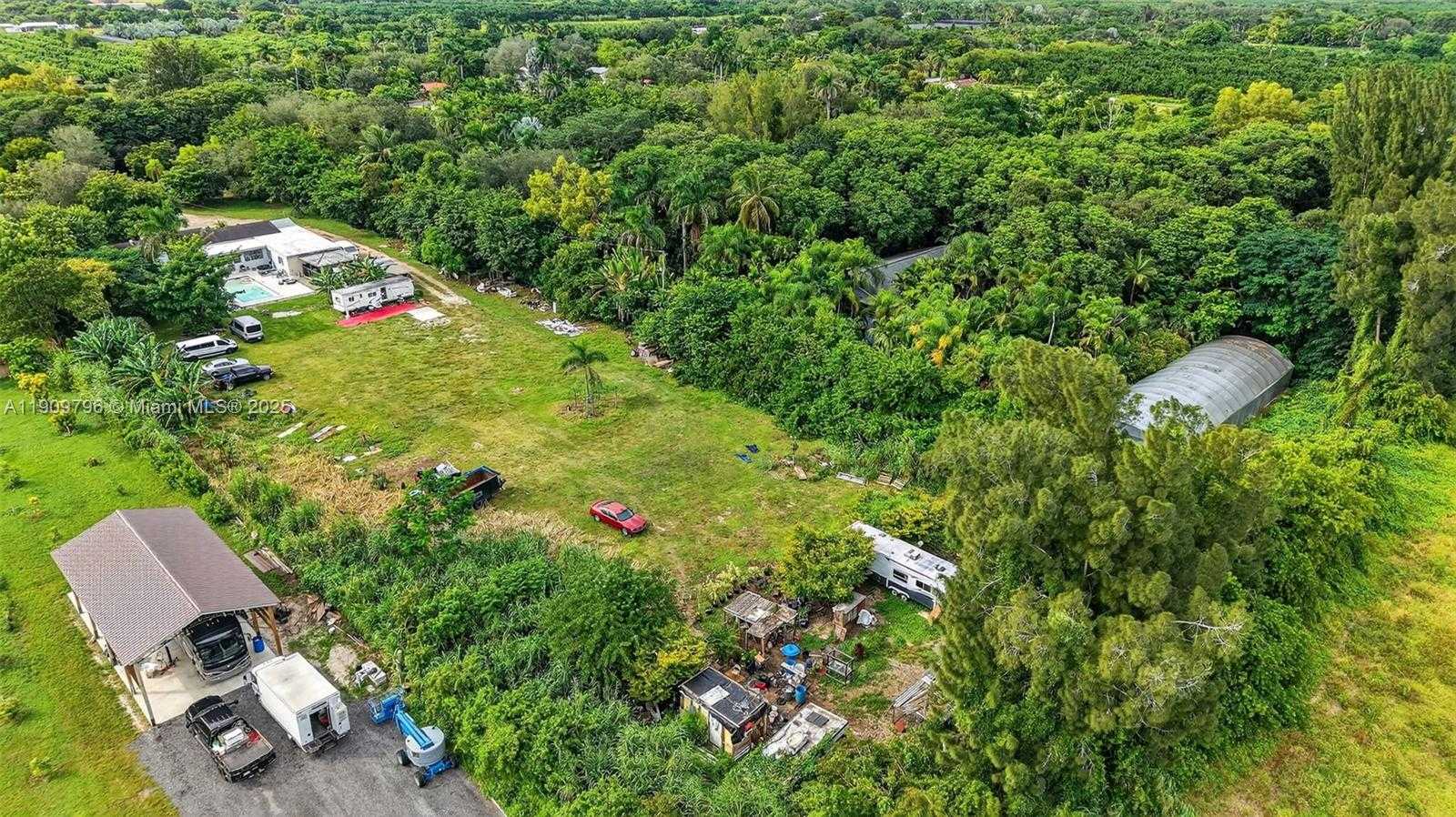 Small Image of 23825 SOUTH WEST 142ND AVE, Homestead Number 56