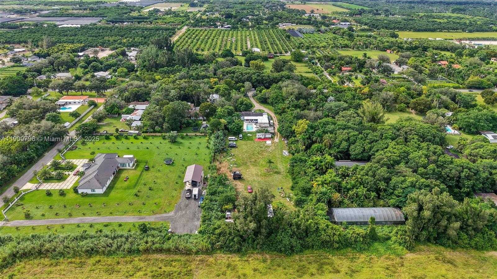 Small Image of 23825 SOUTH WEST 142ND AVE, Homestead Number 62