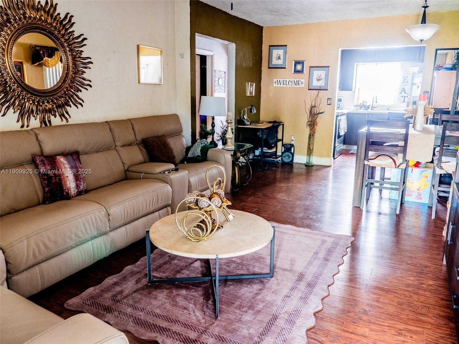 Small Image of 250 NORTH WEST 51ST ST, Miami Number 3