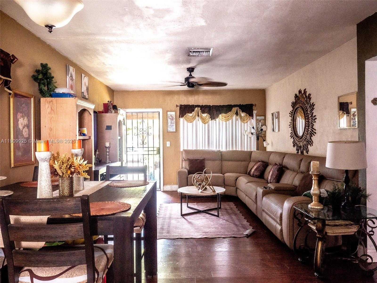 Small Image of 250 NORTH WEST 51ST ST, Miami Number 4