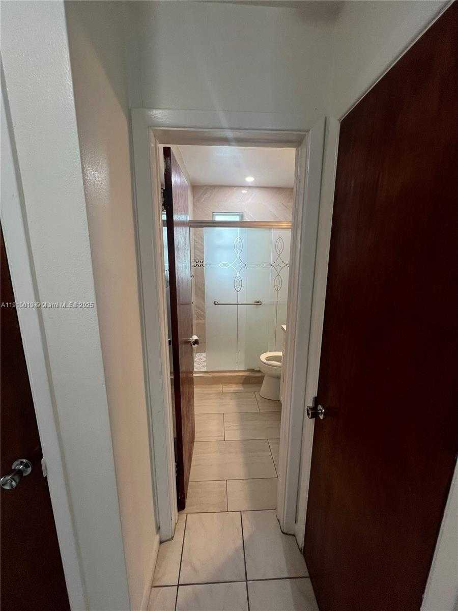 Small Image of 6200 SOUTH WEST 19TH ST, Miramar Number 39