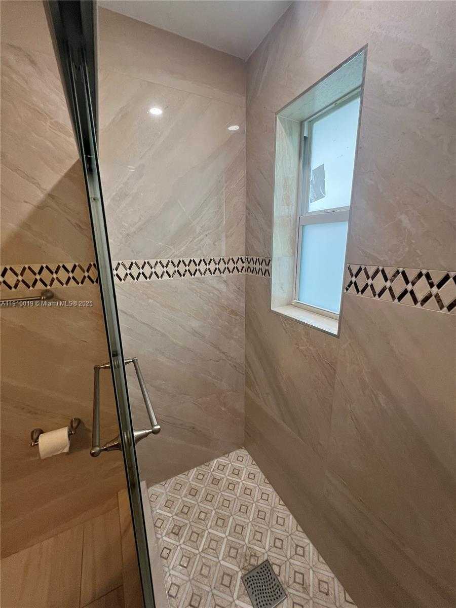 Small Image of 6200 SOUTH WEST 19TH ST, Miramar Number 43