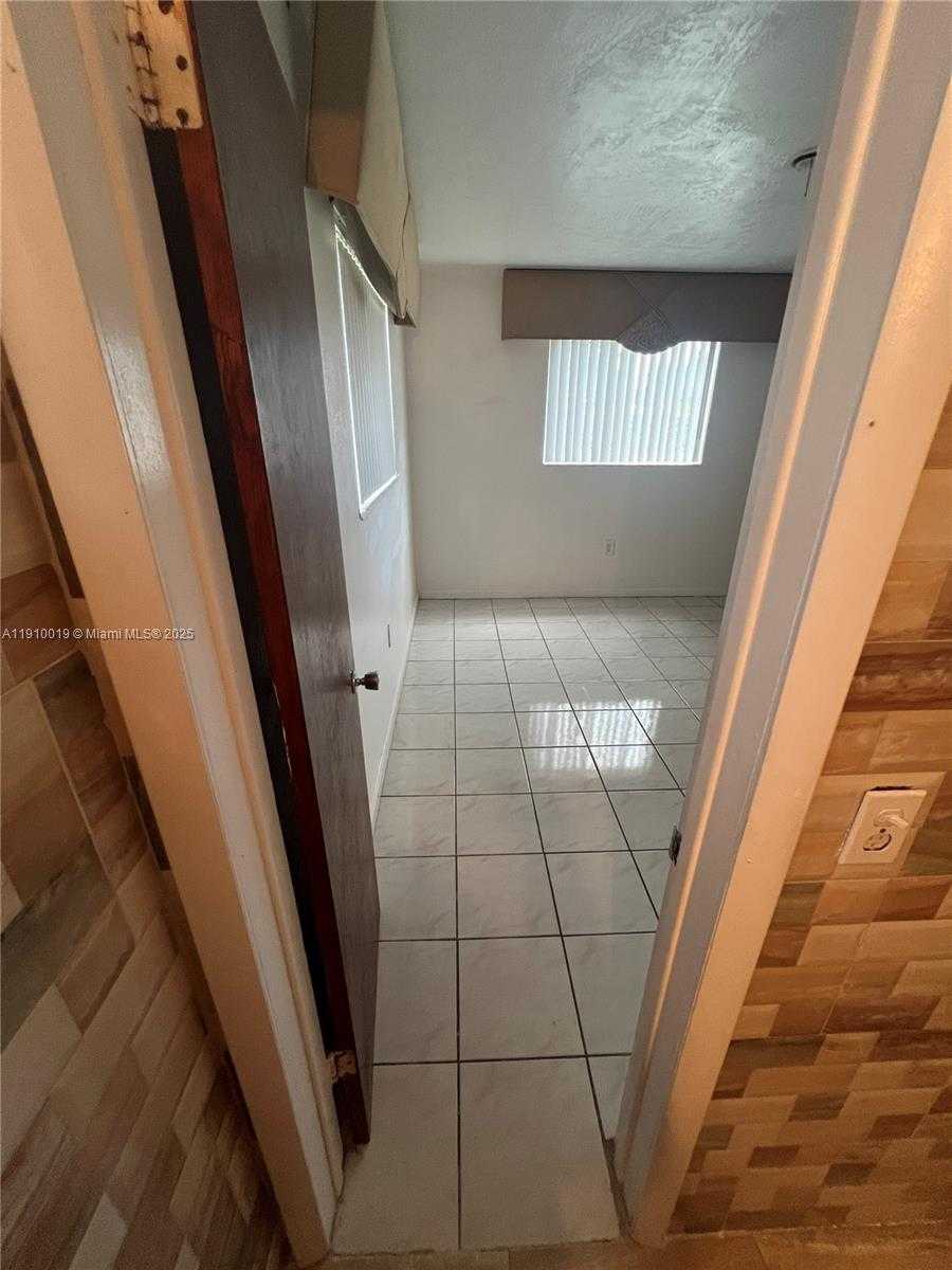 Small Image of 6200 SOUTH WEST 19TH ST, Miramar Number 64