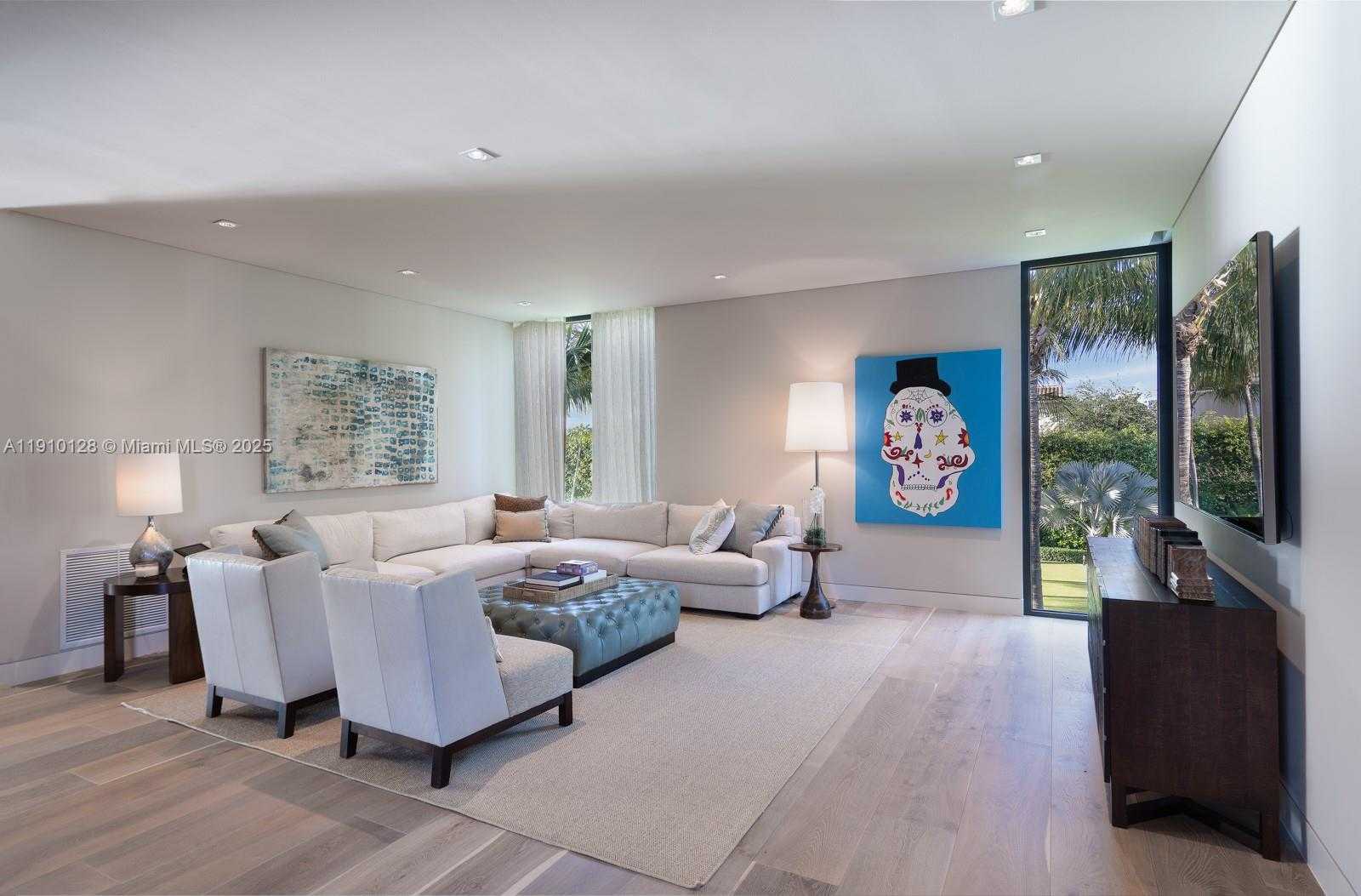 Small Image of 1175 SPANISH RIVER RD, Boca Raton Number 31