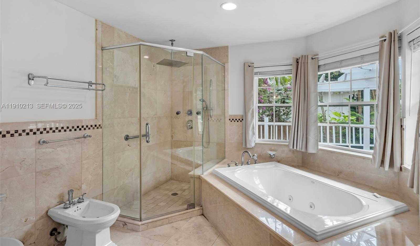 Small Image of 4416 SOUTH WEST 14TH ST, Miami Number 16