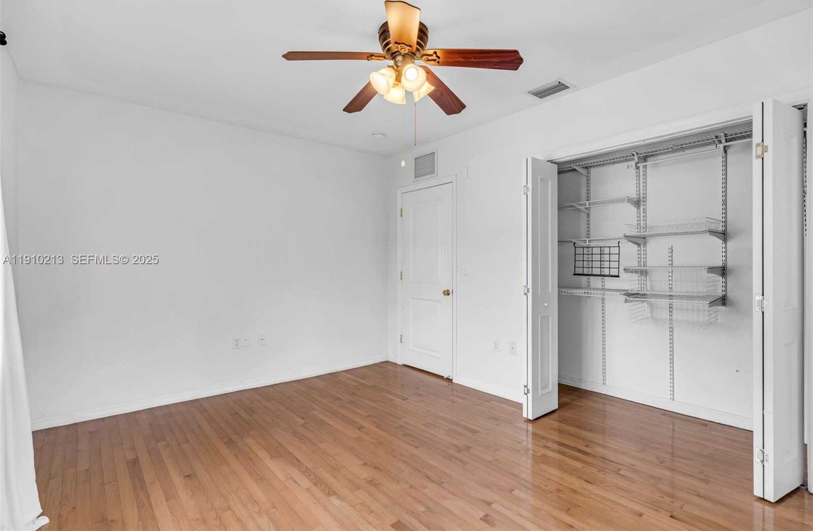 Small Image of 4416 SOUTH WEST 14TH ST, Miami Number 19