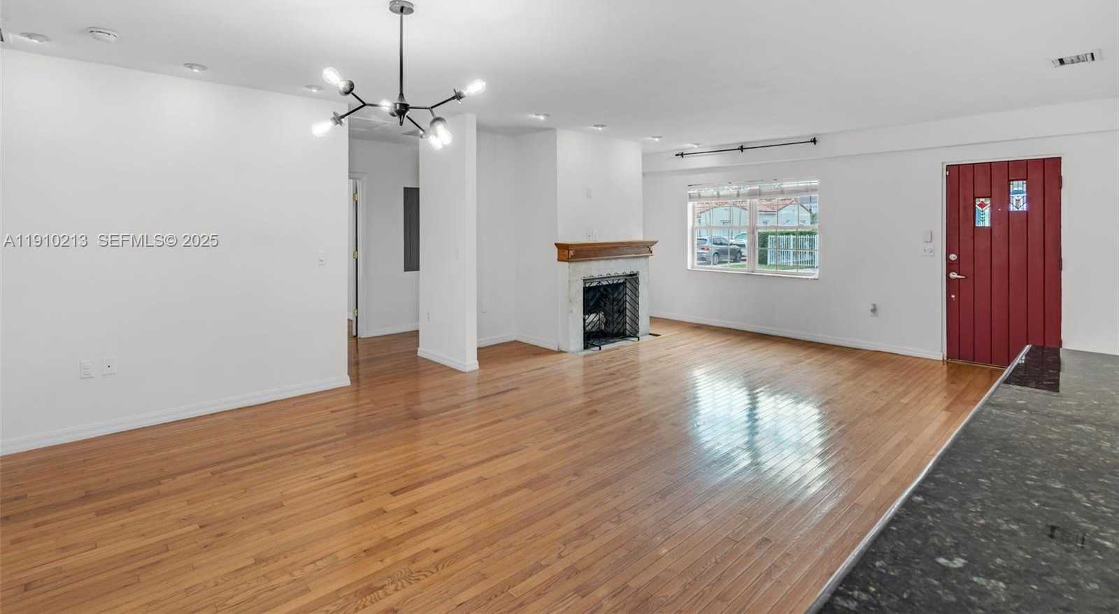 Small Image of 4416 SOUTH WEST 14TH ST, Miami Number 9