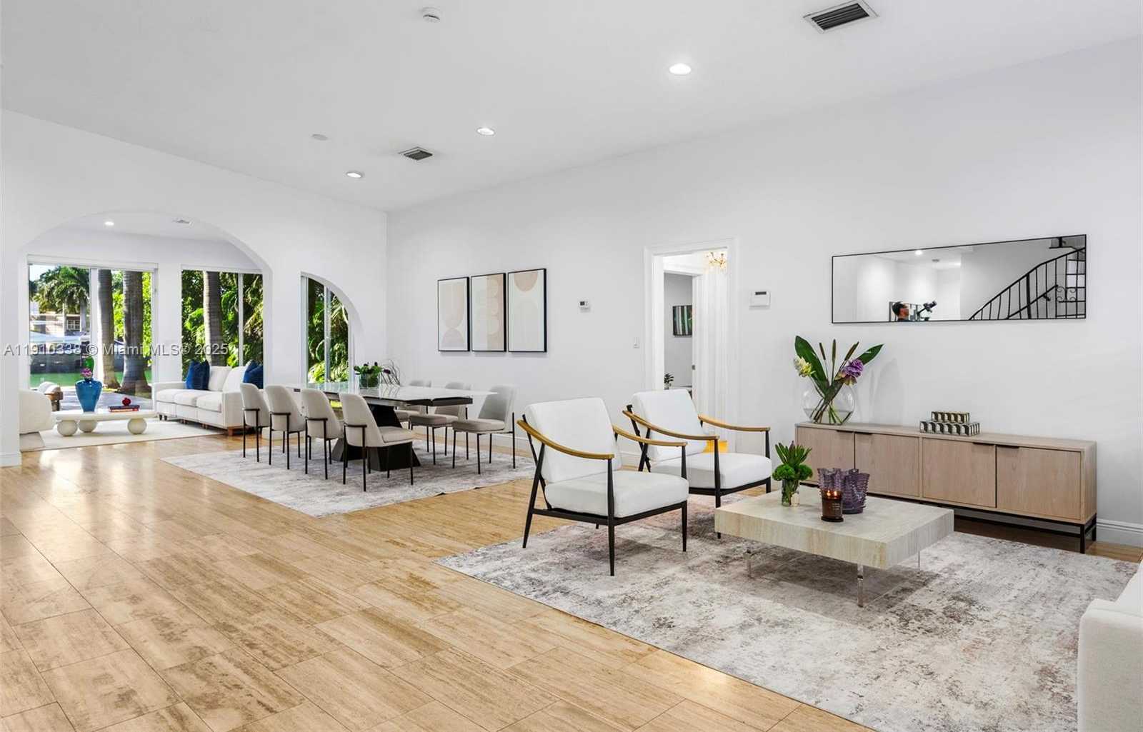 Small Image of 6300 ALLISON RD, Miami Beach Number 7