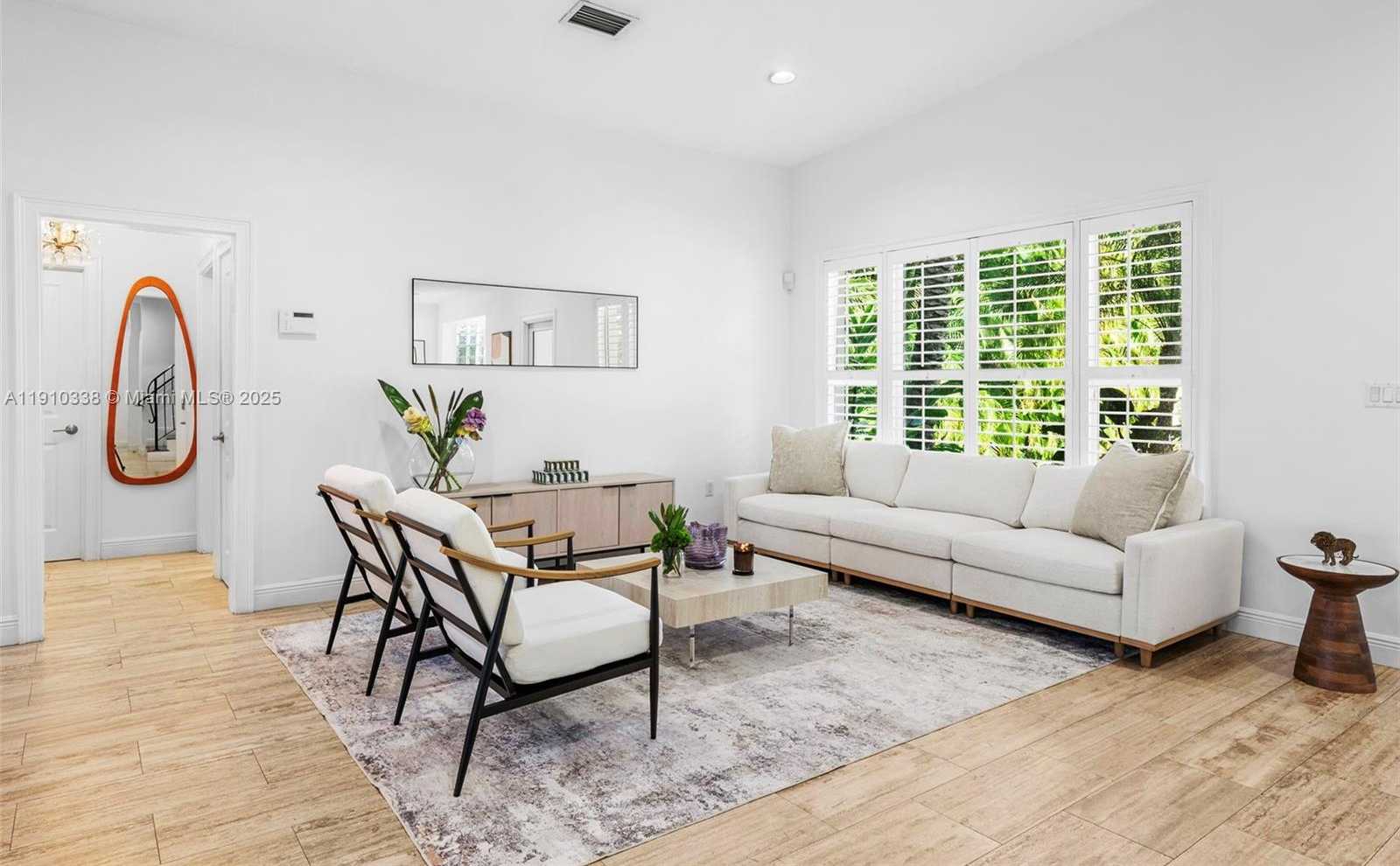 Small Image of 6300 ALLISON RD, Miami Beach Number 8