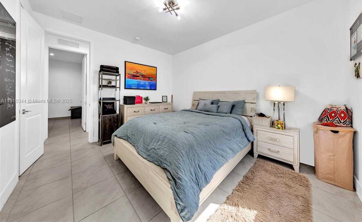 Small Image of 4346 NORTH WEST 81ST AVE, Doral Number 35