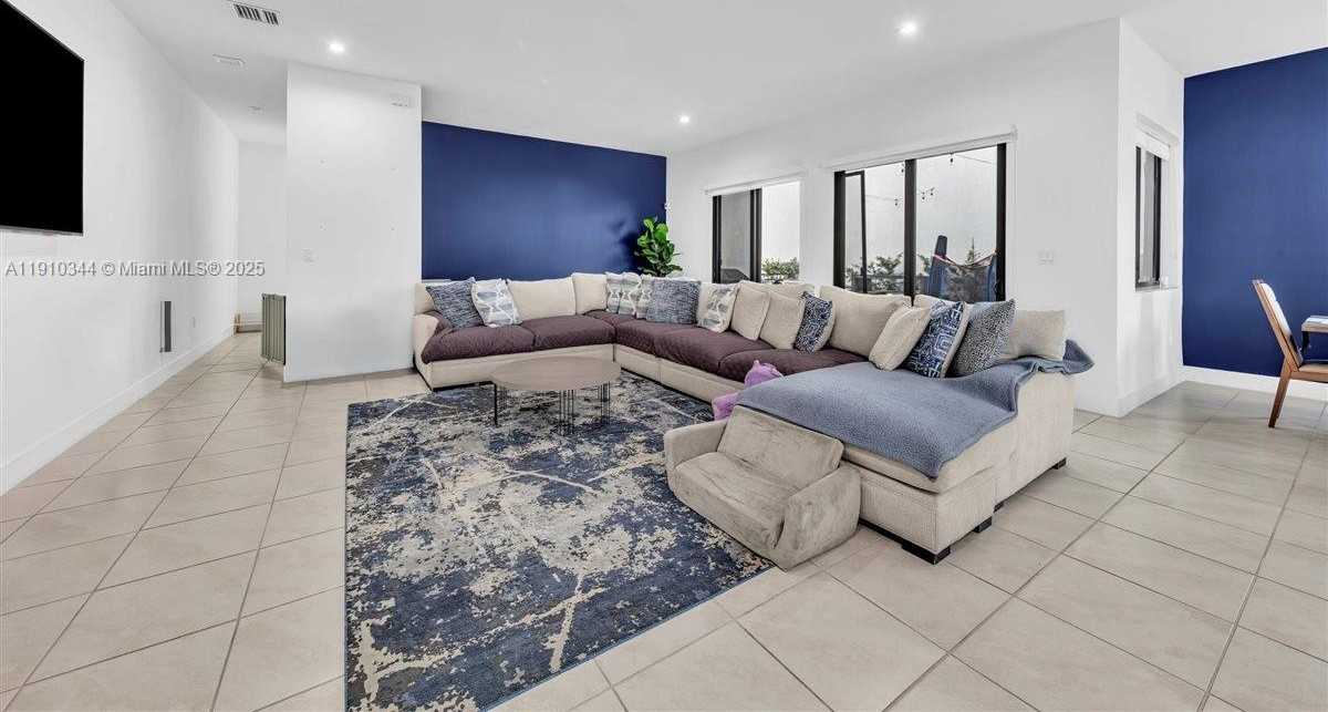 Small Image of 4346 NORTH WEST 81ST AVE, Doral Number 4