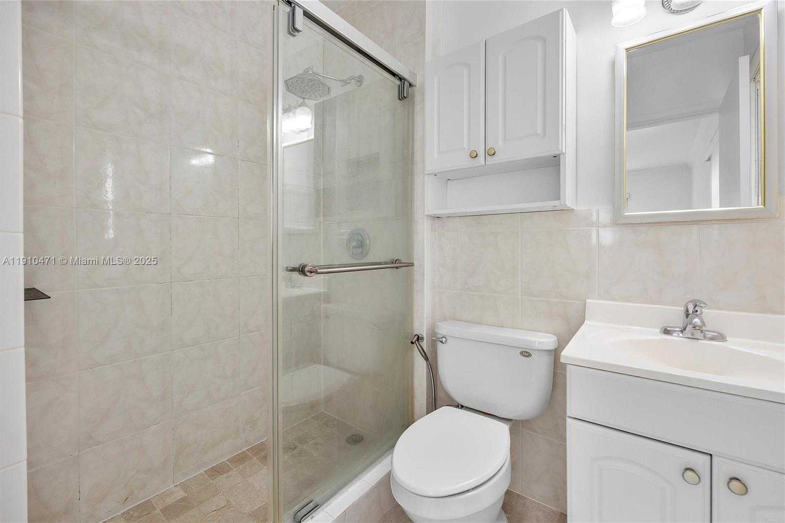 Small Image of 11111 SOUTH WEST 78TH CT, Pinecrest Number 19