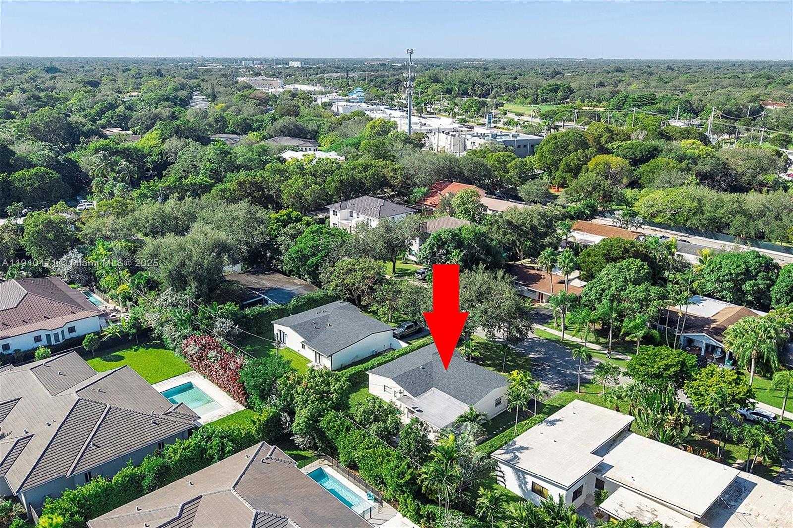 Small Image of 11111 SOUTH WEST 78TH CT, Pinecrest Number 35