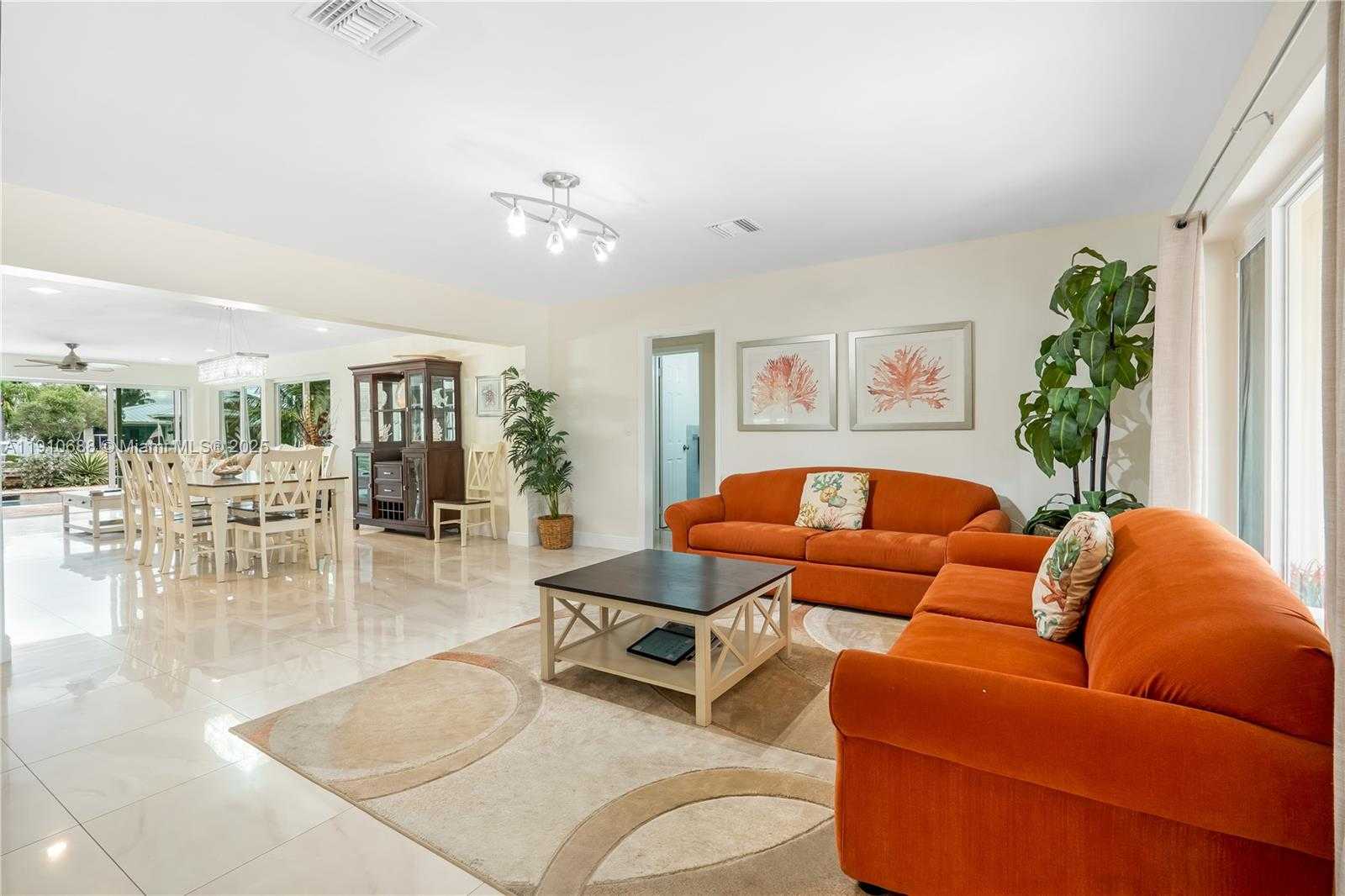 Small Image of 281 SOUTH EAST 3RD CT, Pompano Beach Number 20