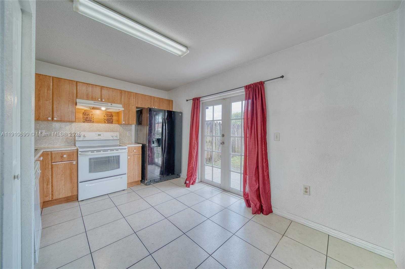 Small Image of 13527 SOUTH WEST 264TH TER, Homestead Number 10