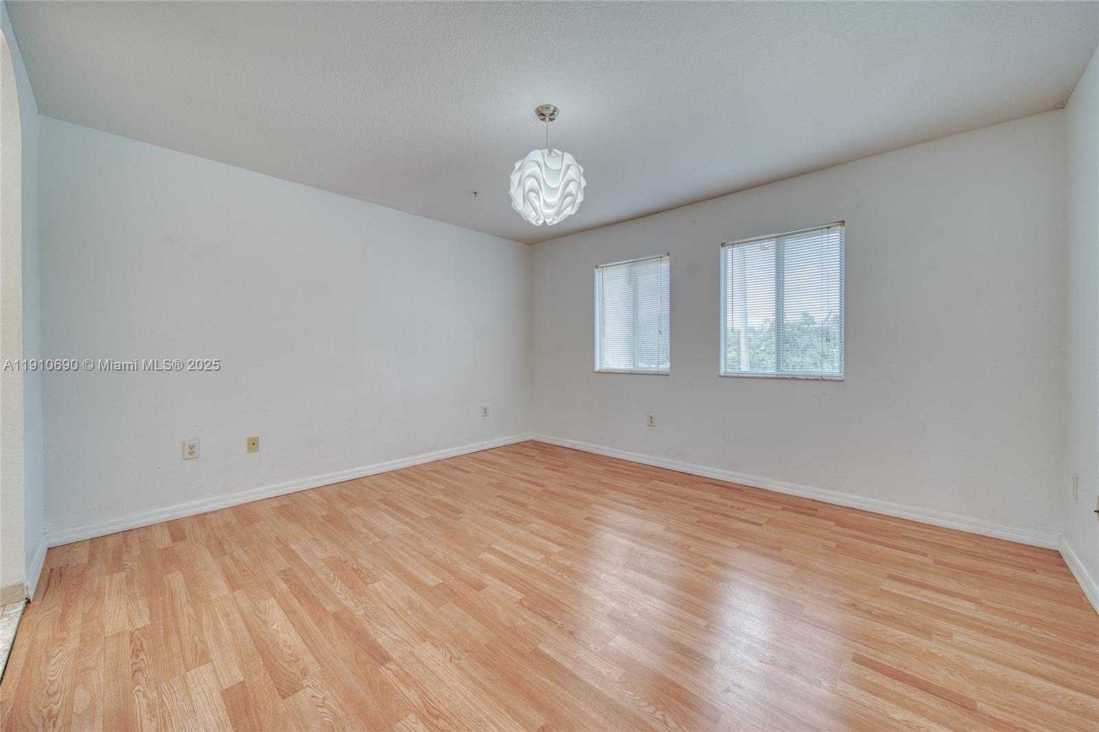 Small Image of 13527 SOUTH WEST 264TH TER, Homestead Number 22