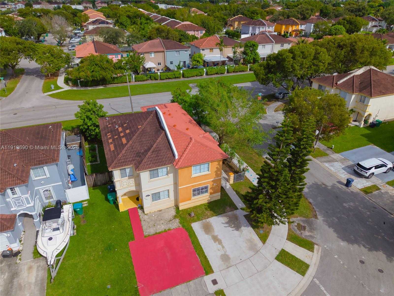 Small Image of 13527 SOUTH WEST 264TH TER, Homestead Number 24