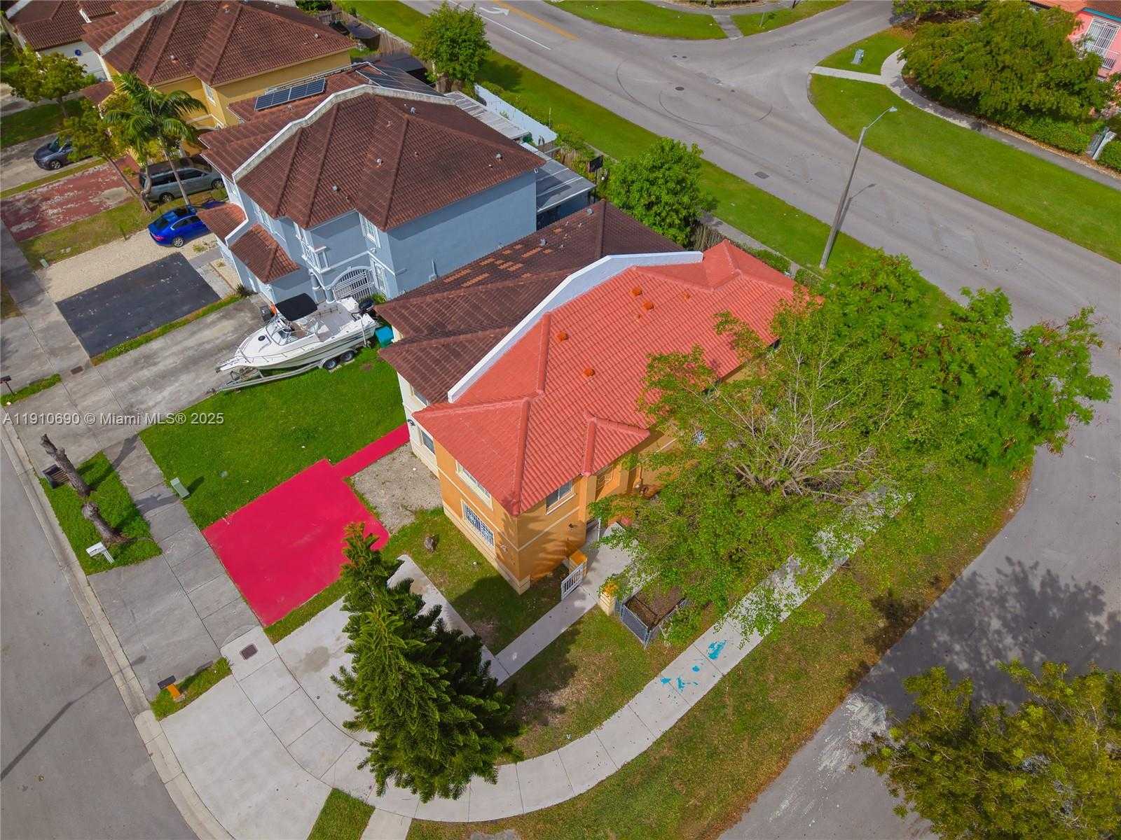 Small Image of 13527 SOUTH WEST 264TH TER, Homestead Number 25