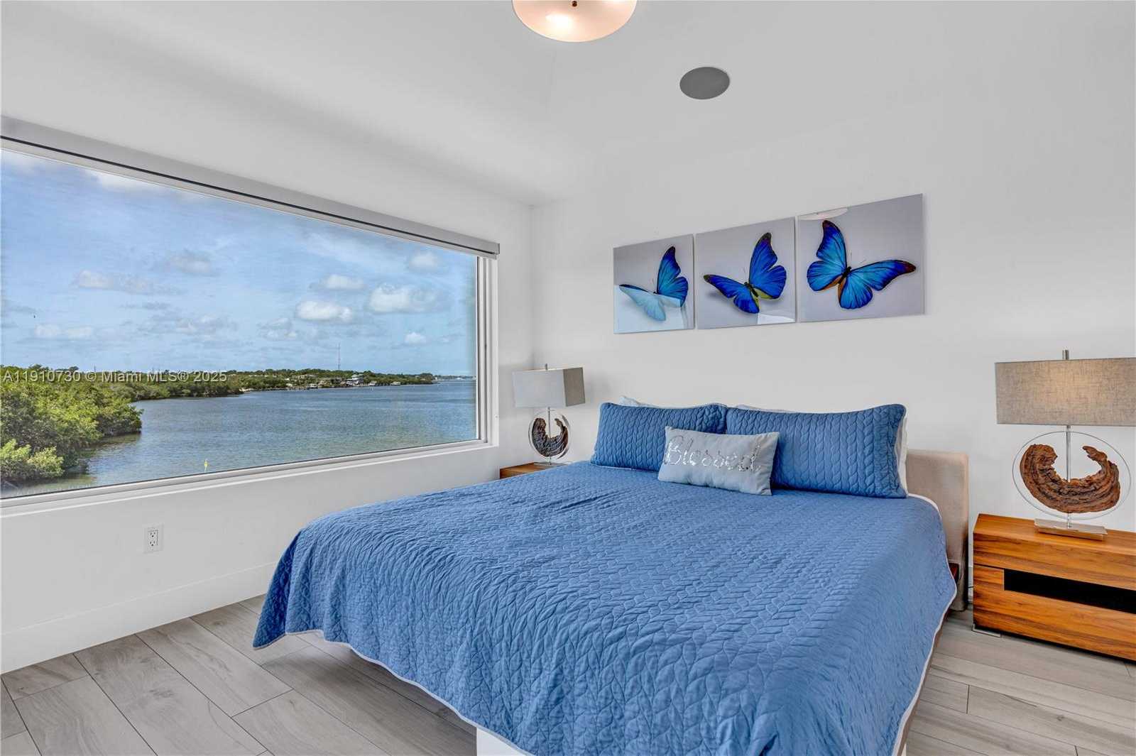 Small Image of 325 CALUSA, Islamorada Number 18
