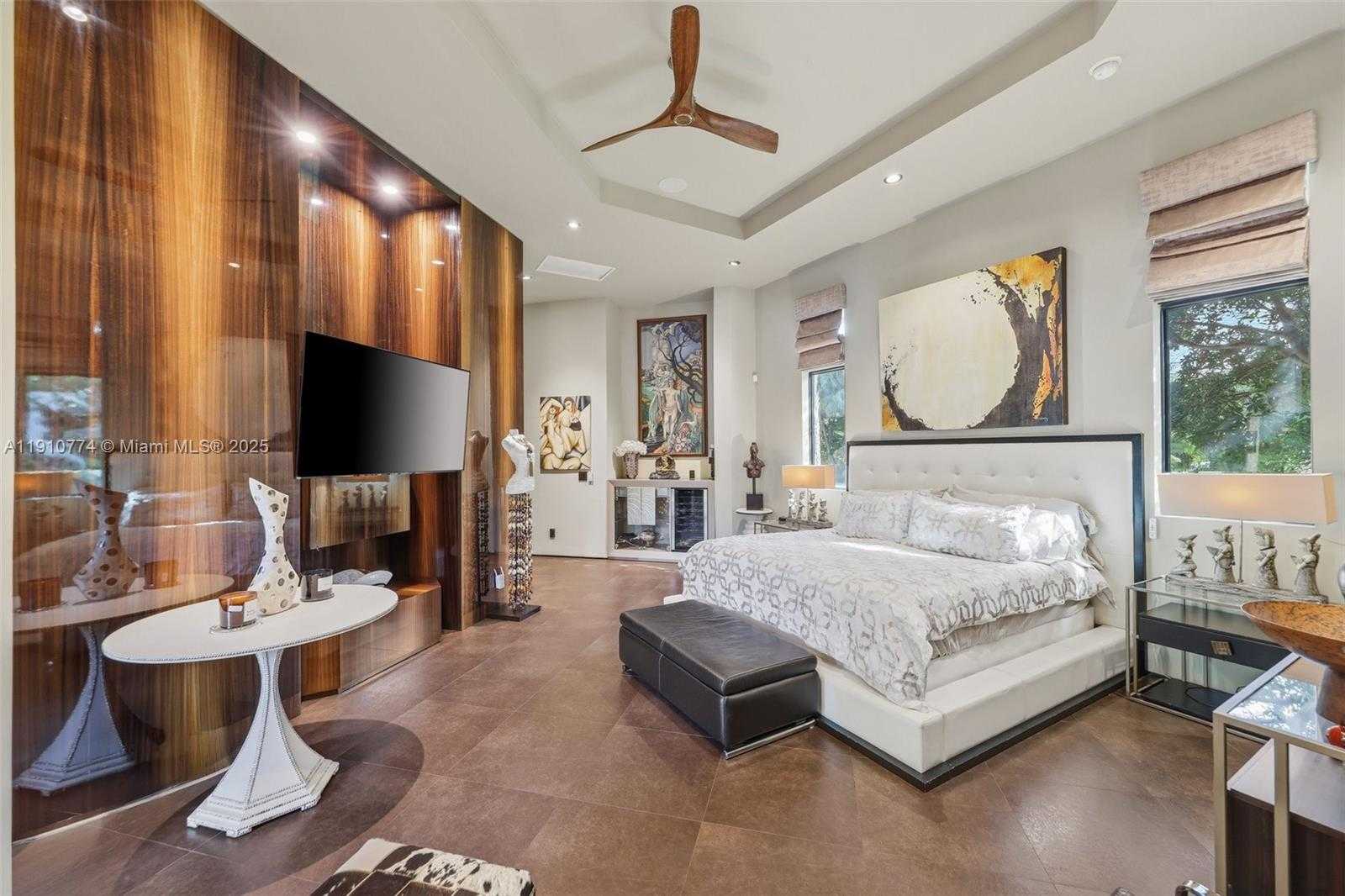 Small Image of 12321 NORTH WEST 2ND ST, Plantation Number 28