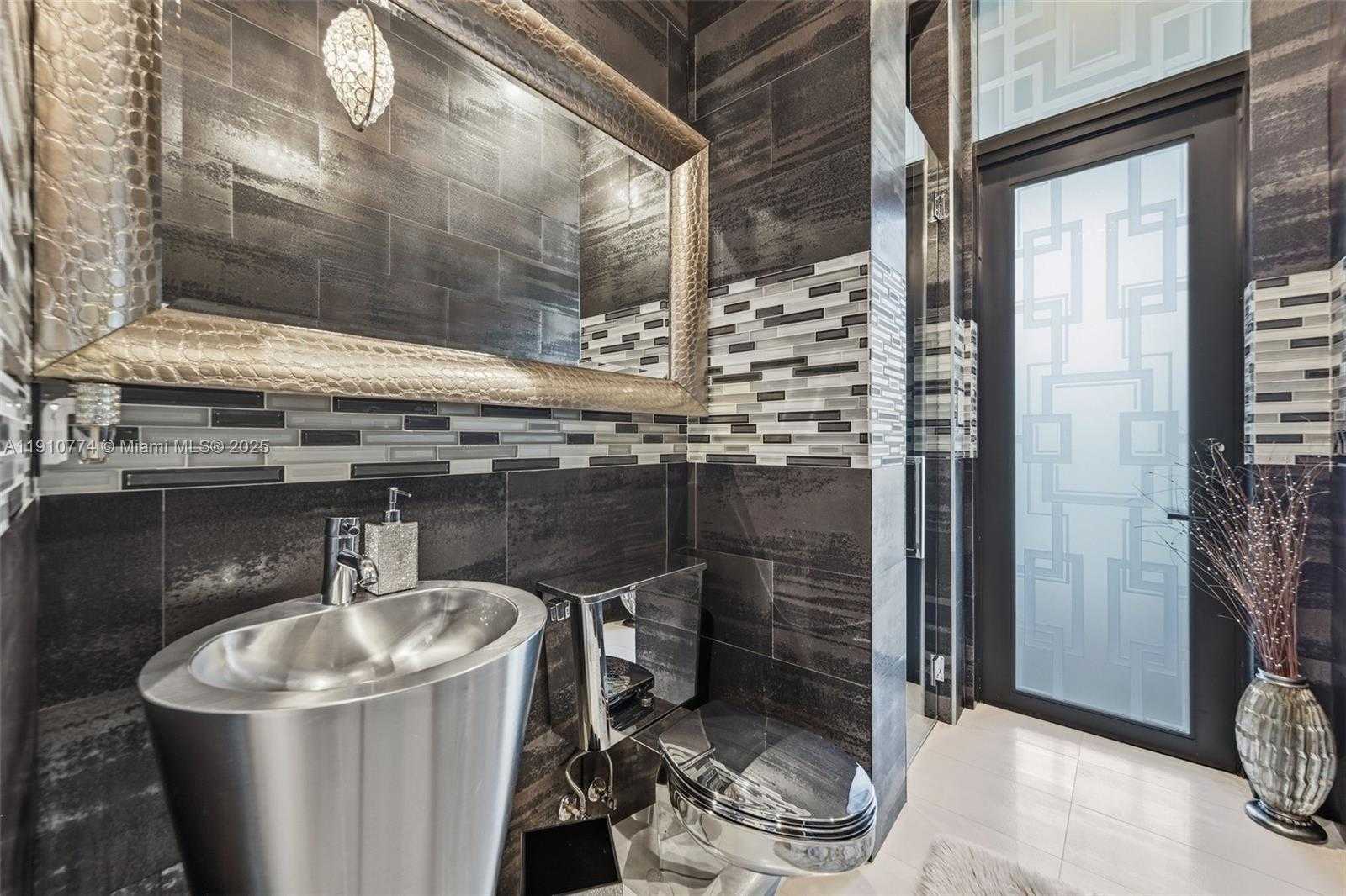 Small Image of 12321 NORTH WEST 2ND ST, Plantation Number 46